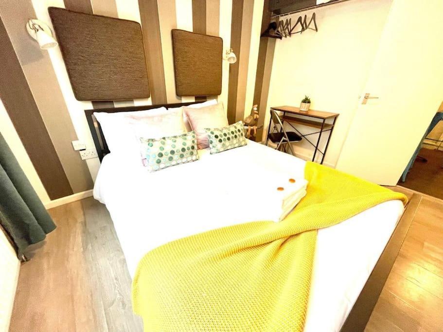 Serene And Cozy 1-Bedroom House With Parking Кембридж Экстерьер фото