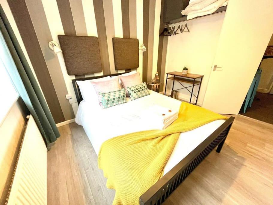 Serene And Cozy 1-Bedroom House With Parking Кембридж Экстерьер фото
