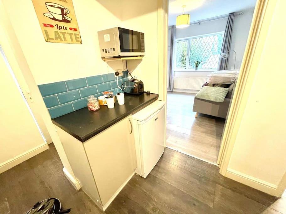 Serene And Cozy 1-Bedroom House With Parking Кембридж Экстерьер фото